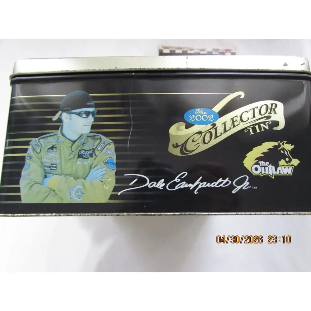 Large lot of Nascar hot wheels Jeff Gordon Dale Earnhart tin box 2002 racing car